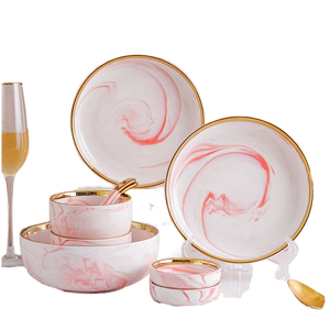 Juego de comedor de porcelana nórdica de lujo, <span class=keywords><strong>vajilla</strong></span> de cerámica sostenible dorada, cuenco de mármol rosa, <span class=keywords><strong>vajilla</strong></span> de boda - Product Image 1