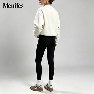 <span class=keywords><strong>Felpa</strong></span> Oversize Personalizzata da Donna con Stampa di Lettere Bianche, Mezza Zip, Maniche Lunghe e Tasca a Canguro - Product Image 3