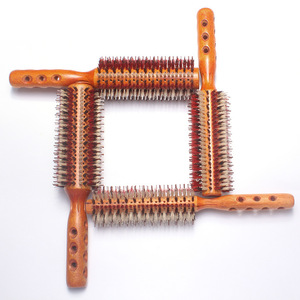 Whosale Hotsale Classic <span class=keywords><strong>Brosse</strong></span> à cheveux amovible et facile à nettoyer <span class=keywords><strong>Brosse</strong></span> à cheveux démêlante à 9 rangées <span class=keywords><strong>Brosse</strong></span> <span class=keywords><strong>Denman</strong></span> bouclée - Product Image 4