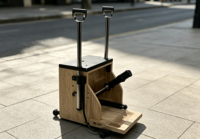Chaise Wunda stable à cadre en érable de haute qualité pour l'entraînement, usage commercial et domestique, équipement de yoga et de Pilates, approvisionnement direct usine Chine