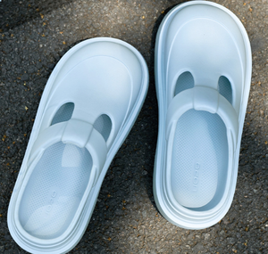 Nuevas Pantuflas Suaves al Tacto, Cómodas como Nubes, Ventiladas, con Imaginación Infinita en Verano, Antideslizantes - Product Image 6