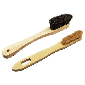 Custom Beech Wood Bristle Hair Rock Climbing Brush For All Bouldering Climbing Holds