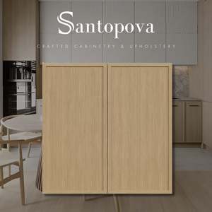 Armoire de cuisine modulaire minimaliste SANTOPOVA, design en bois grainé, profil plat, comprend des charnières, un tiroir, un panier de rangement - Product Image 1