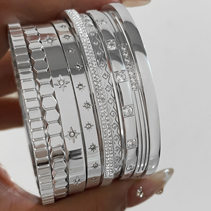 CLIORO Gelang & Cincin Berlapis Emas Tren Terbaru, Bertahtakan CZ Bintang Utara, Anti Luntur, Bahan Baja Tahan Karat - Product Image 6