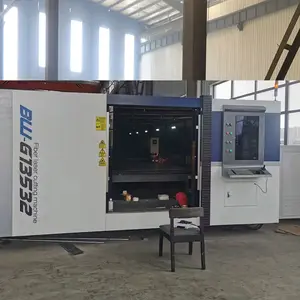 Máquina de corte a laser de fibra de montagem Cnc tipo fechado completo de alta precisão 2513 6060 com martelo frio
