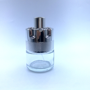 Giá Tốt Nhất <span class=keywords><strong>100Ml</strong></span> <span class=keywords><strong>Bullet</strong></span> Shape Chai Nước Hoa Thủy Tinh Với Vàng Và Bạc Nhôm Cap - Product Image 1