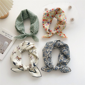 Wholesale Fashion Women Headscarf 55*55cm Cotton Linen Square Scarf Floral Printed Scarves <strong>Bandana</strong> - Product Image 4