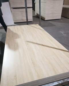 Contreplaqué mélaminé en chêne, panneau de contreplaqué imperméable à la colle EO pour la fabrication de meubles et d'armoires - Product Image 1