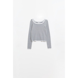 Maglione a Righe Grigie in Maglia Fine con Scollo a Barca - Product Image 6