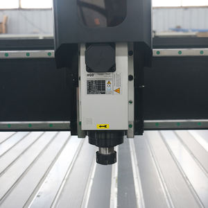 <span class=keywords><strong>Precio</strong></span> <span class=keywords><strong>de</strong></span> fábrica, máquina enrutadora CNC para carpintería, enrutador CNC 3D <span class=keywords><strong>de</strong></span> 4*8 pies, máquina CNC 1325 1530 2030 2040 para silla <span class=keywords><strong>de</strong></span> puerta <span class=keywords><strong>de</strong></span> madera - Product Image 3