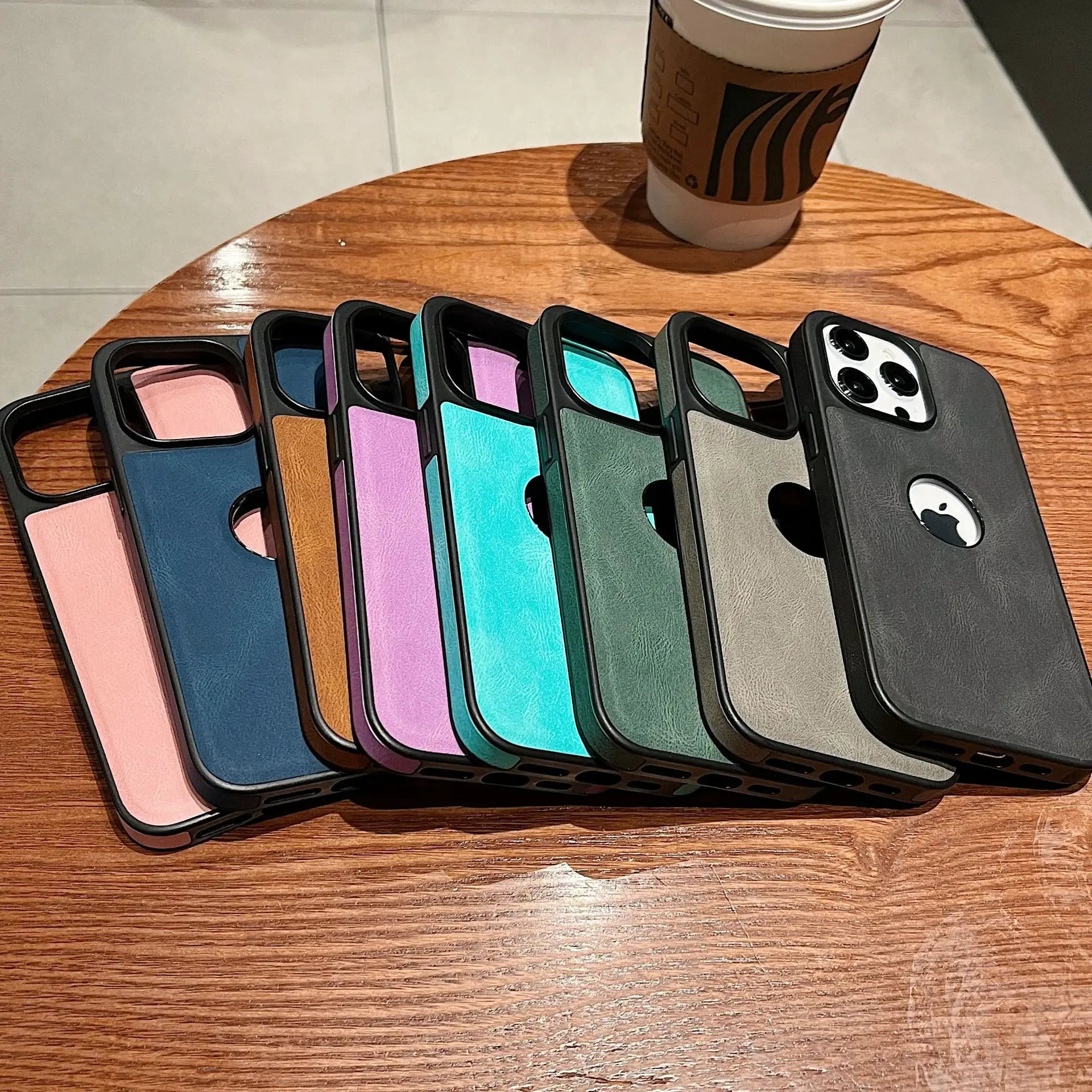 Retro Sheep Genuine Leather Phone Case para iPhone 15 Pro Max Protective Shockproof PC Cover para iPhone 15 Casos com Logo Hole