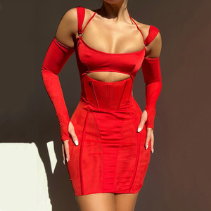 Vestido ajustado rojo sin espalda para mujer con mangas largas y diseño recortado, minifalda de punto elástico para la moda de otoño - Product Image 1