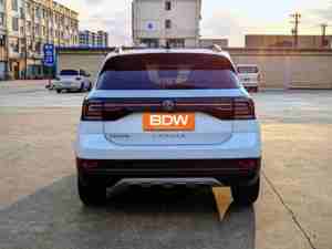 CityCar Volkswagen T-Cross 2023 1.5L 6AT Voitures d'occasion pas chères à vendre 5 places LHD Intérieur sombre Fiable et économique Petit SUV - Product Image 5