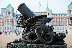 รูปปั้นบรอนซ์รูปปืนใหญ่โลหะขนาดใหญ่อาวุธโบราณรูปปั้นบรอนซ์ - Product Image 6