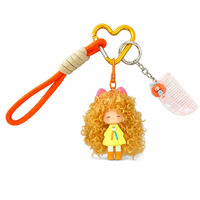 Porte-clés Fille aux Cheveux Bouclés, Poupée de Dessin Animé, Breloque de Sac, Pendentif Cœur, Mousqueton, Lanière pour Sac à Dos, Sac à Main, Clés