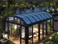 Pergola électrique standard en métal avec système de toiture à lames orientables résistant aux intempéries, design inspiré de la nature pour pavillons de jardin, pergolas sur mesure
