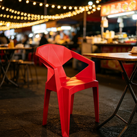 Chaise de salle à manger modulaire légère empilable confortable et écologique en plastique pour une utilisation extérieure personnalisée Restaurants Cafés Événements
