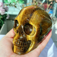 Crânes en cristal de jade œil de tigre naturel sculptés à la main en gros pour la décoration, souvenirs d'anniversaire, cadeaux