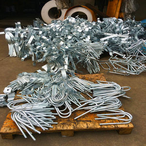 Abrazadera Giratoria Universal de Metal, Abrazadera en U para Tubos, Abrazadera de Soldadura Universal para Sistema Métrico e Imperial - Product Image 3