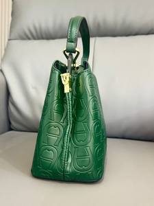 Bolso de Mano Estilo Retro Europeo y Americano 2025, Bolso de Hombro con Cadenas, Cierre de Cremallera, Correa Individual - Product Image 5