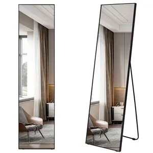 مرآة مكياج قائمة كاملة طويلة كبيرة قابلة للتخصيص على الأرض بإطار من السبائك كبيرة وعصرية مرآة مزخرفة تقليدية ذات قوس للجدران