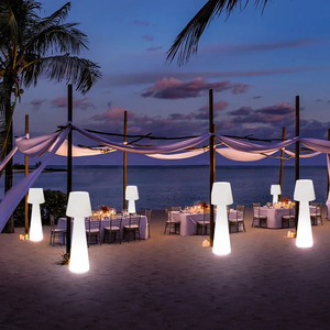 <span class=keywords><strong>Lampe</strong></span> solaire LED de paysage de style nordique moderne, <span class=keywords><strong>lampe</strong></span> de sol d'angle contemporaine à LED sur pied pour usage hôtelier - Product Image 6