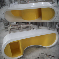 Scrivania Direzionale Personalizzata in Solid Surface a Forma di Occhiali, Resistente ai Graffi, Giallo-Bianca, Scrivania Singola per Ufficio Manager