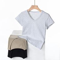Kaos Wanita Katun Combed Spandex Crop V-neck Lengan Pendek - Gaya Minimalis Warna Solid Tanpa Perawatan Setrika Musim Semi/Panas
