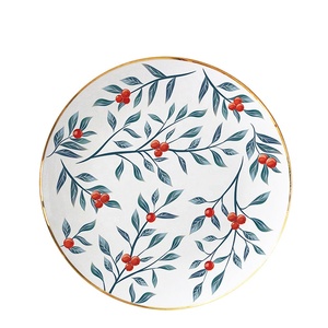 Nouvelles assiettes en céramique à motif de guirlande luxueuse de style nordique avec bord doré - Product Image 4