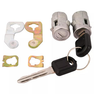 Demande de cylindres de serrure de porte gauche et droite d'origine Chevrolet avec clés et clips, modèle 15298924 - Product Image 3