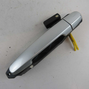 Manija Exterior de Puerta Trasera Izquierda Usada para Toyota Avensis Mk2 2003-2008 (70355) - Product Image 1