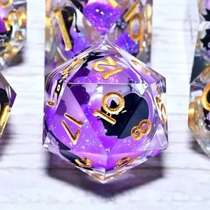 Jeu de dés polyédriques 7 pièces en résine Liquid Core Quicksand Sharp Edge Cat avec emballage personnalisé pour le jeu de rôle de table D&D <span class=keywords><strong>5e</strong></span> - Product Image 4