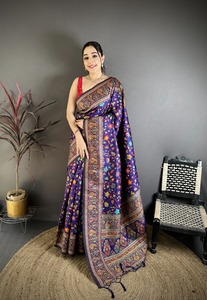 <b>Red</b> Banarasi Silk <b>Saree</b> Floral Paisley Border Traditional Wedding Party Festival Wear with Blouse - Product Image 6