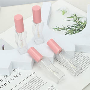 Offre Spéciale Cercle Lip Glaze Bouteille 18ml Transparent Ondulé Rose Brillant À Lèvres Tube PETG Emballage Cosmétique Bouchon À Vis OEM/ODM Logo Personnalisé - Product Image 3
