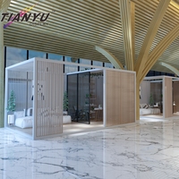 Tianyu Luxe Persienne Pare-soleil En Aluminium Pergola Kit Extérieur Toit Plat Gazebo 12x20 pour Café Stall Kiosque De Nourriture