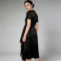 Robe noire en mousseline unie pour femme, col en V, longueur genou, avec dentelle, ourlet asymétrique, taille à nouer, élégante, quotidienne, douce, naturelle, style portefeuille
