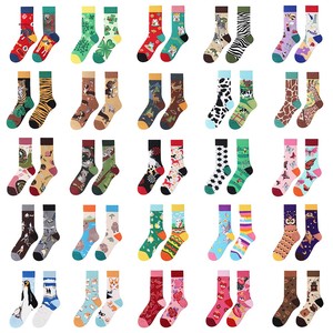 Chaussettes en coton pour hommes, femmes et couples, style streetwear hip-hop, motif canard mandarin asymétrique, ODM - Product Image 3