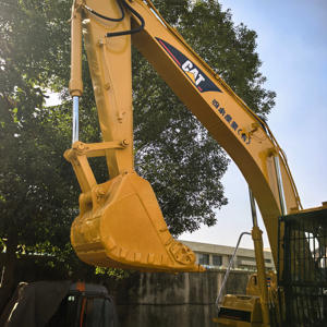 Excavatrice hydraulique Caterpillar 320BL d'occasion 2016-2023 Moteur Pompe PLC 21 tonnes - Product Image 2