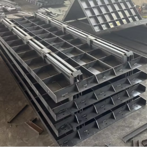 <span class=keywords><strong>Plaque</strong></span> <span class=keywords><strong>de</strong></span> coffrage en acier perforée sur mesure pour la production en usine <span class=keywords><strong>de</strong></span> composants en béton préfabriqué - Product Image 1