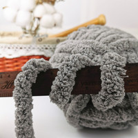 Fil chenille jumbo doux et coloré en polyester en gros pour le tricot à la main des couvertures
