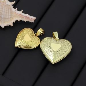 Collier pendentif JXX personnalisé plaqué or 18 carats, style vintage, gravé de fleurs, motif floral en forme de cœur - Product Image 2