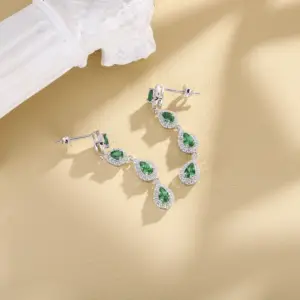 Zircon Earrings Stud Earrings Jewelry Wholesale Full CZ Stone New Fashion Vintage Trendy Women Style Water Drop Green 925 Silver