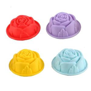 Moule en silicone 3D Rose Multicolore – Outil décoratif durable pour gâteaux, mousses, bougies, chiffres et gâteaux de mariage spéciaux - Product Image 2