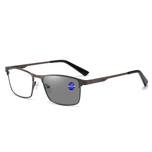 Lunettes de lecture multifocales progressives, lunettes photochromiques, lunettes anti-lumière bleue, lunettes de lecture à double usage pour la vue de près et de loin - Product Image 1