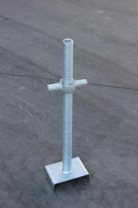 Base de Soporte con Tornillo de Nivelación y Patas Ajustables en Altura para Andamios - Product Image 3