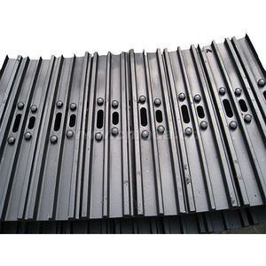 Chaînes de chenilles pour excavatrice, ensemble de chaînes de chenilles à vendre - Product Image 1