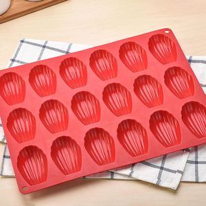 Wholesale Bakeware Kitchen Cute Utensils Accessories <b>Tools</b> Food Grade Polymer Clay <b>Silicone</b> Shell Cake <b>Silicone</b> Baking Pan Mold - Product Image 5