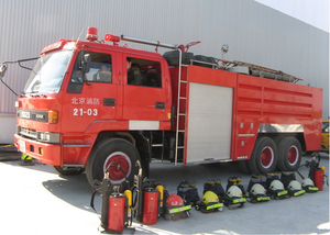 Brand new <span class=keywords><strong>fuoco</strong></span> standard di <span class=keywords><strong>camion</strong></span> <span class=keywords><strong>camion</strong></span> dei pompieri <span class=keywords><strong>dimensioni</strong></span> 10,000 litri Foton Antincendio <span class=keywords><strong>Camion</strong></span> di soccorso prezzo - Product Image 3