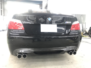 ตัวกระจายแสงเสริมคาร์บอนไฟเบอร์สไตล์ hm สำหรับ E60 BMW 2006-2010 M5เท่านั้น - Product Image 5