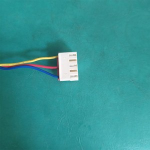 Moteur sans balais DC ZKFN-35-10-7 35W 3 fils pour unité extérieure de climatiseur - Product Image 2